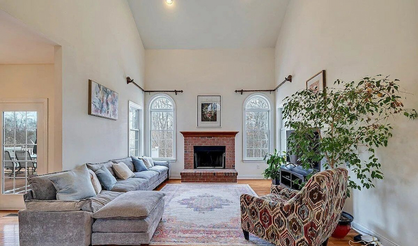 255 Rising Meadow Way