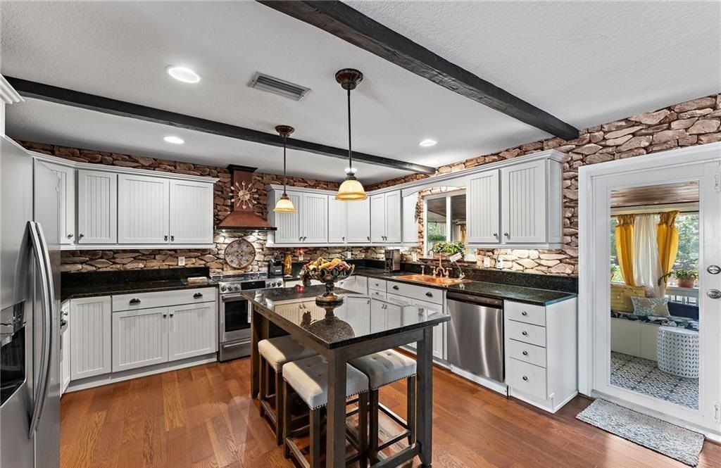 property-image-3