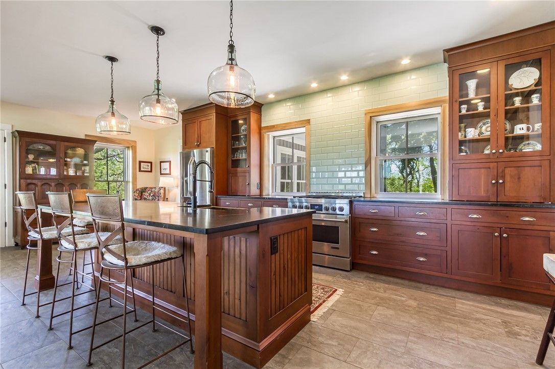 property-image-3