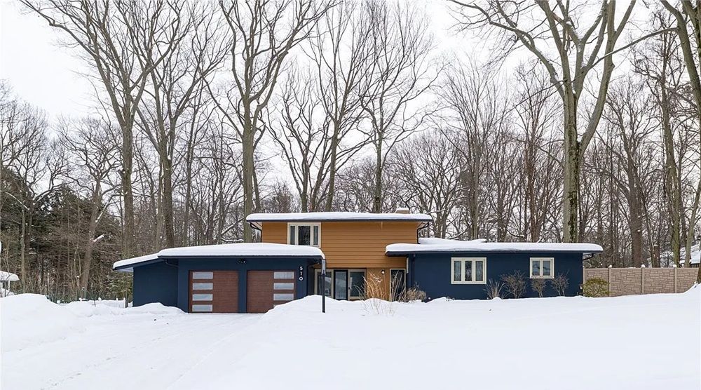 510 Oakridge Drive