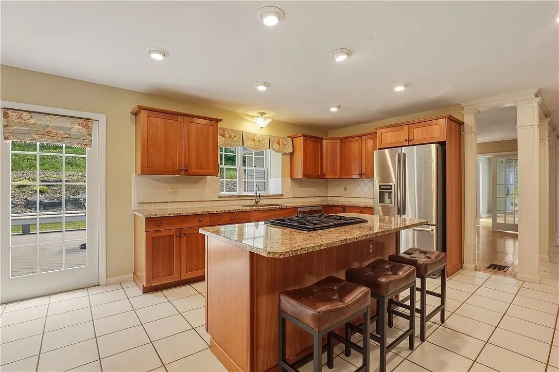property-image-3