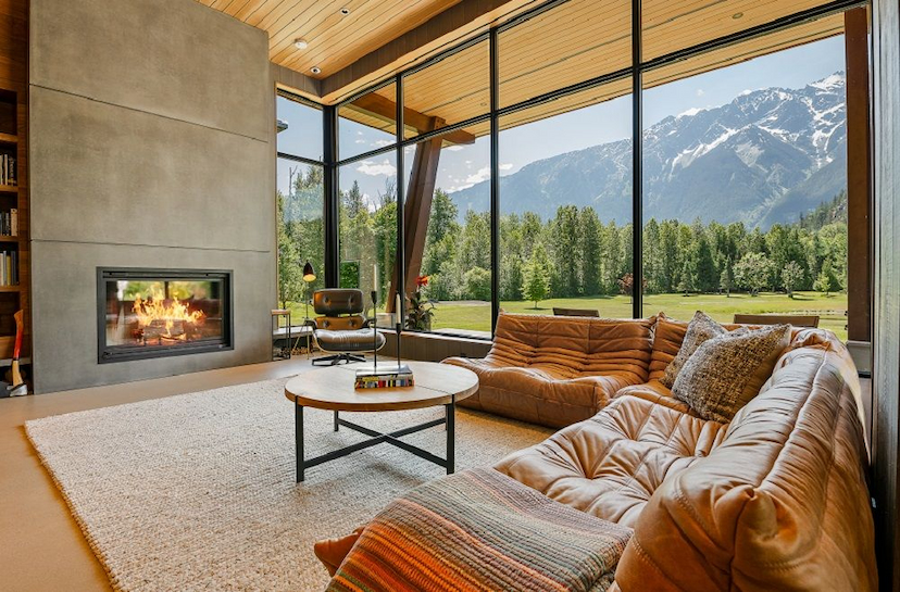 32-Acre Estate Property 25 Minutes From Whistler