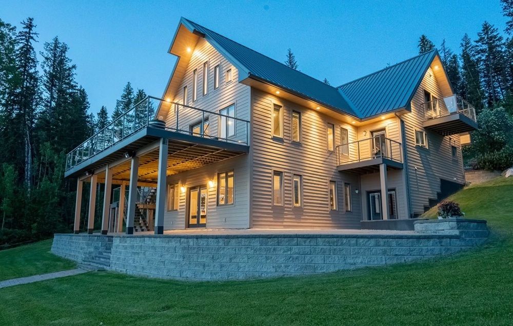West Lake’s Premier Waterfront Estates