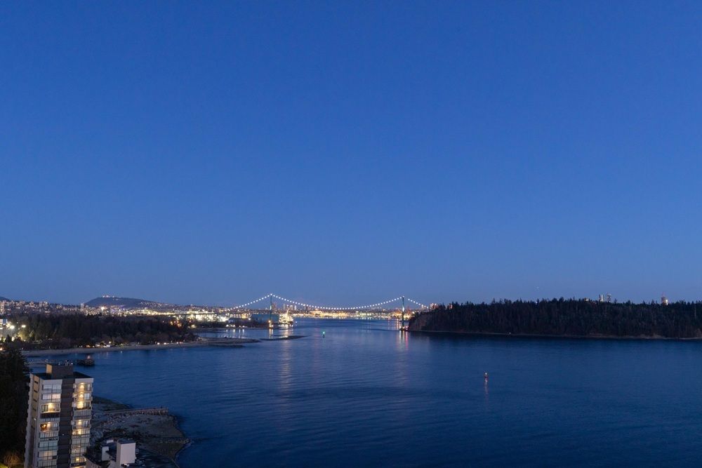 Rare Penthouse Trophy Residence With Panoramic Terraces
