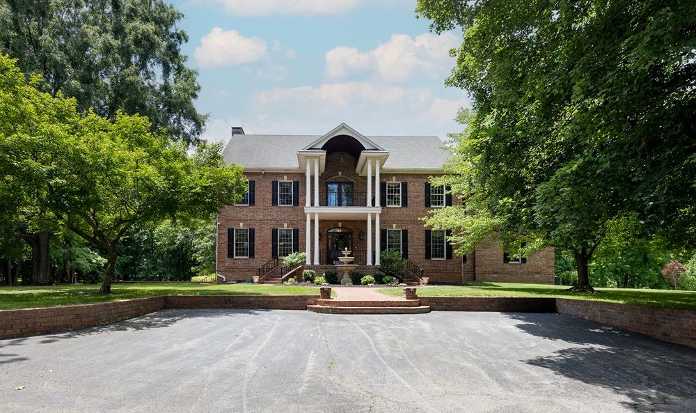 8715 Twin Bridges Road