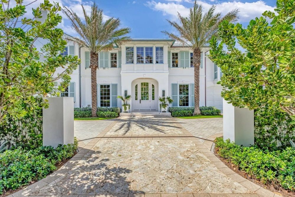 Spectacular New Oceanfront Estate