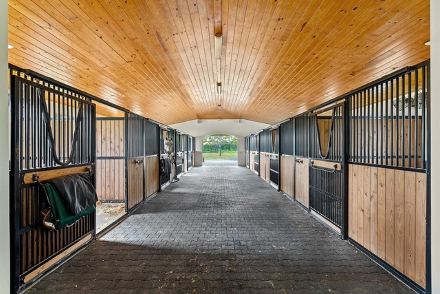 property-image-3