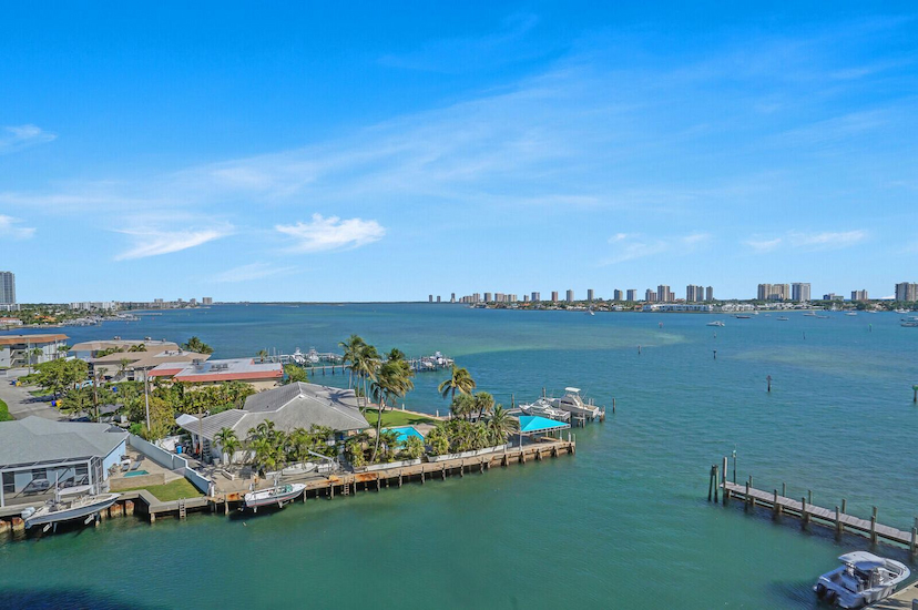 Your Dream Home At Marina Grande In Riviera Beach