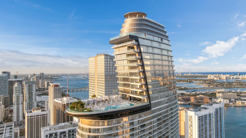 300 Biscayne Blvd Way #2004