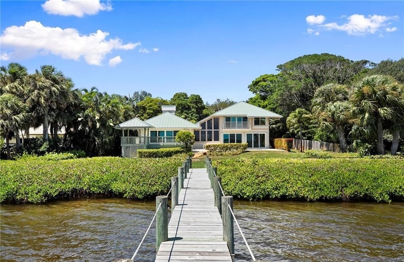 Exclusive Intracoastal Retreat