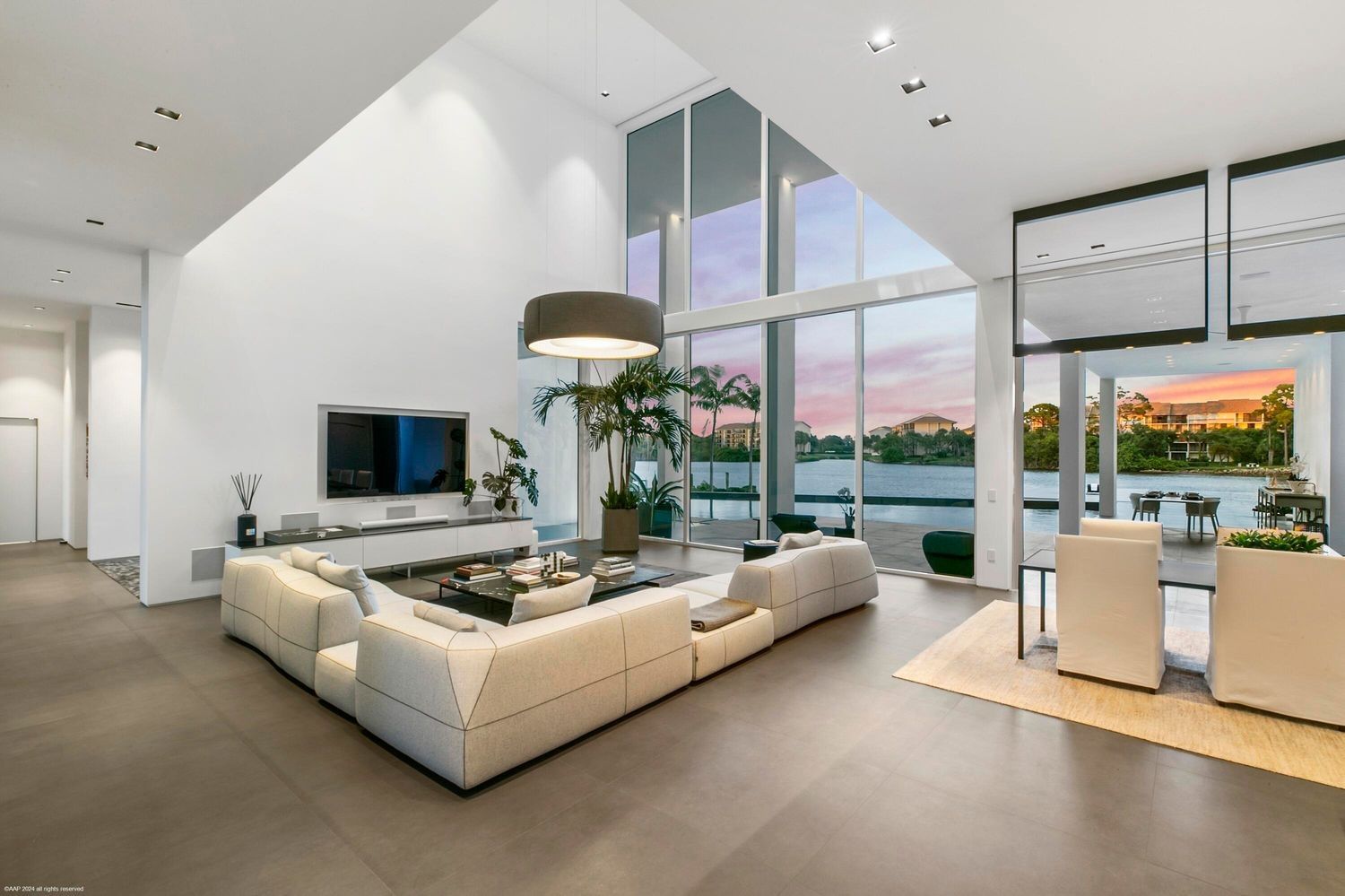 Direct Intracoastal Estate