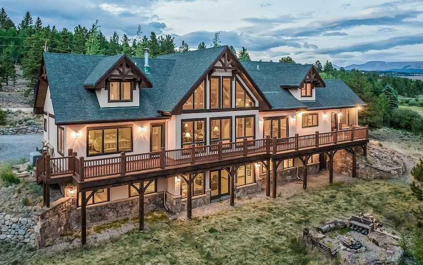 Custom Lake Estate