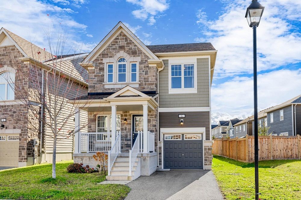 Home With Income Potential!