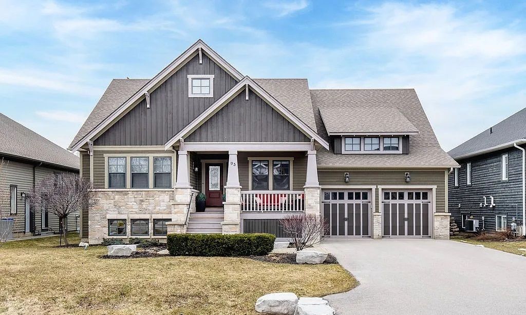 Luxury Bungalow Living With Space, Privacy & In-Law Potential