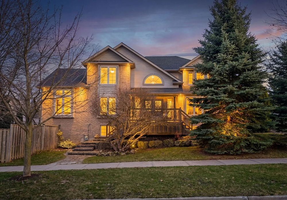 23 Connor Ave
