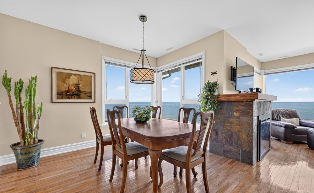 Lighthouse Point Penthouse Suite
