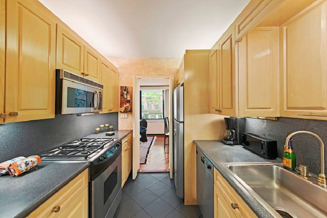 property-image-3