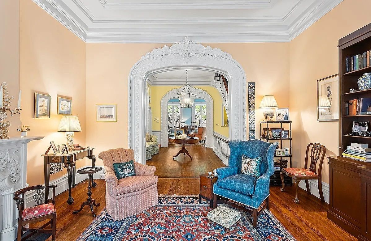 Six Floors Of Timeless Elegance
