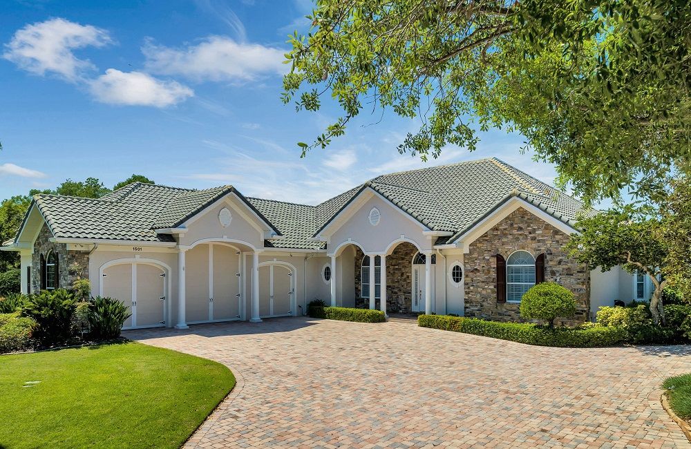 1501 Sunset Pointe Place
