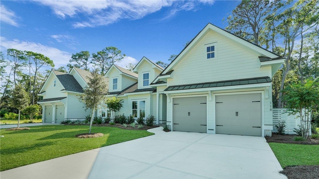 118 Grand Harbor Circle