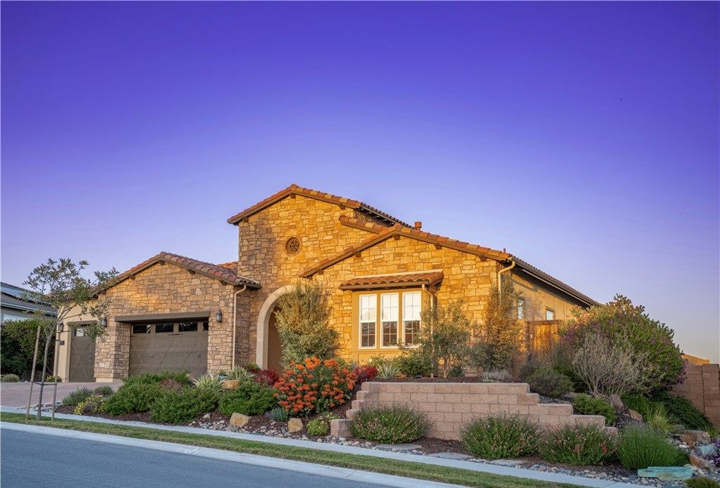 851 Trail View Pl