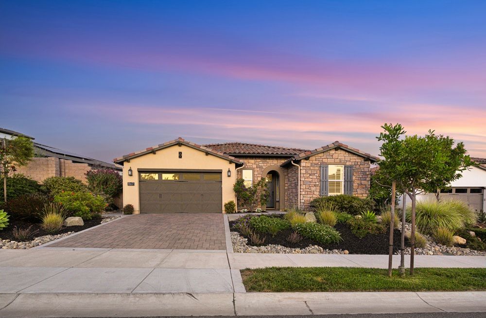 867 Trail View Place