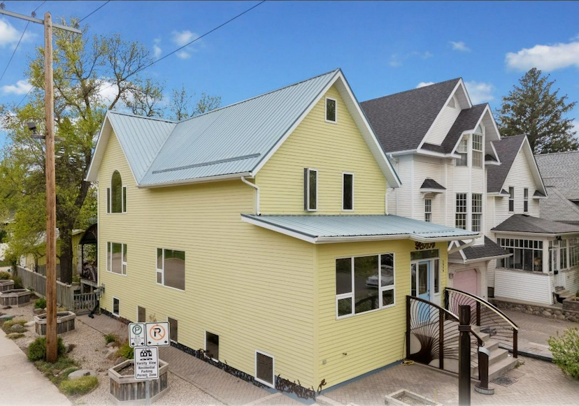 A Work Of Art In Varsity View — History, Architecture, Energy Efficiency And Craftsmanship Combined...Welcome Home