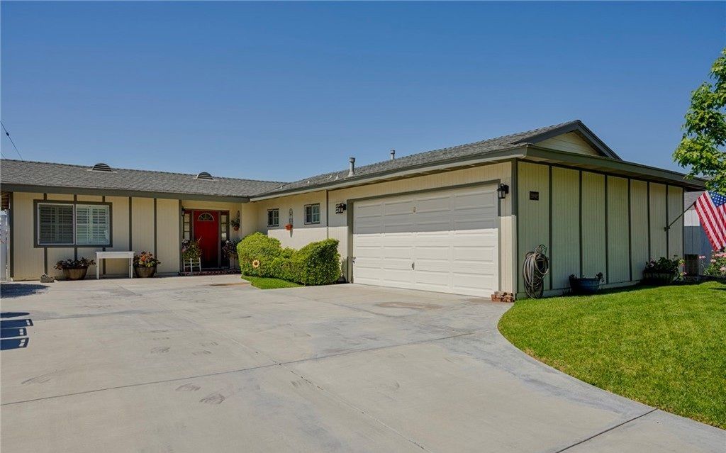 19802 Steinway Canyon