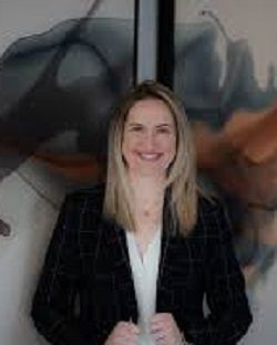 Stephanie Lewis