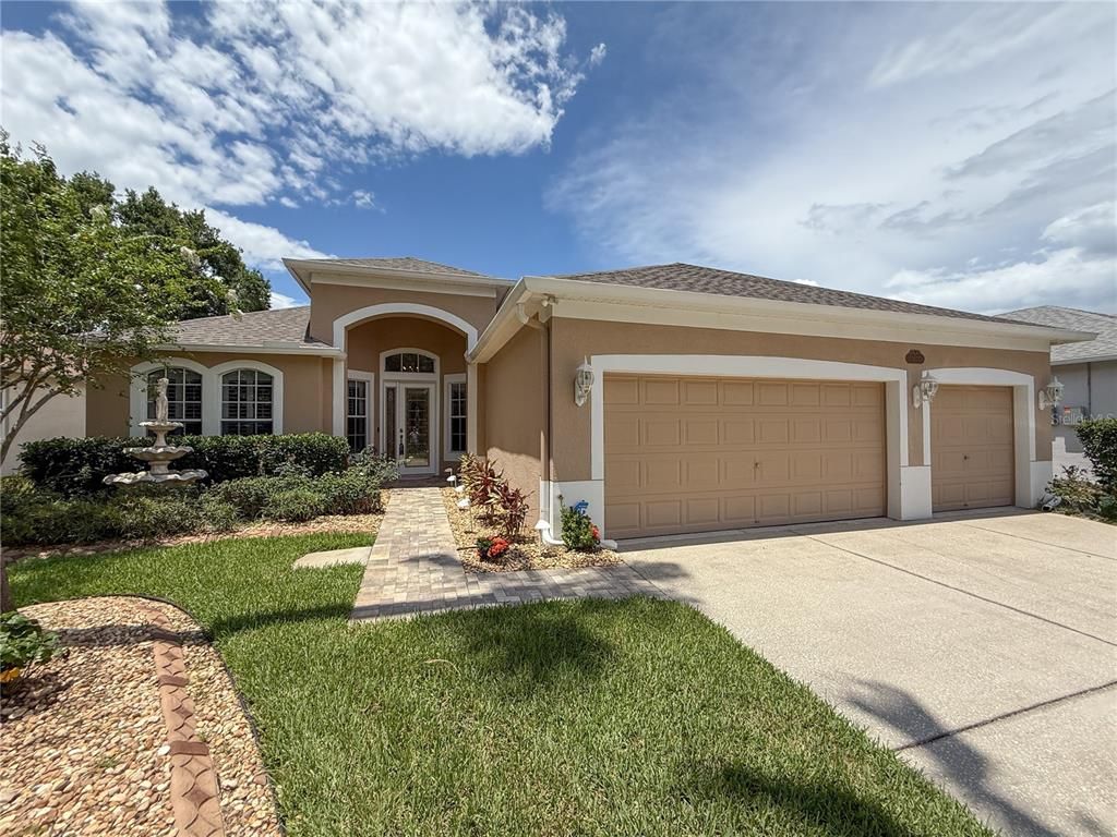 Immaculate Home In Sought-After Boyette Farms