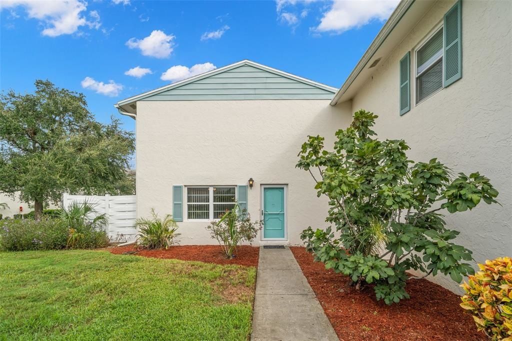 3247 38th Way S