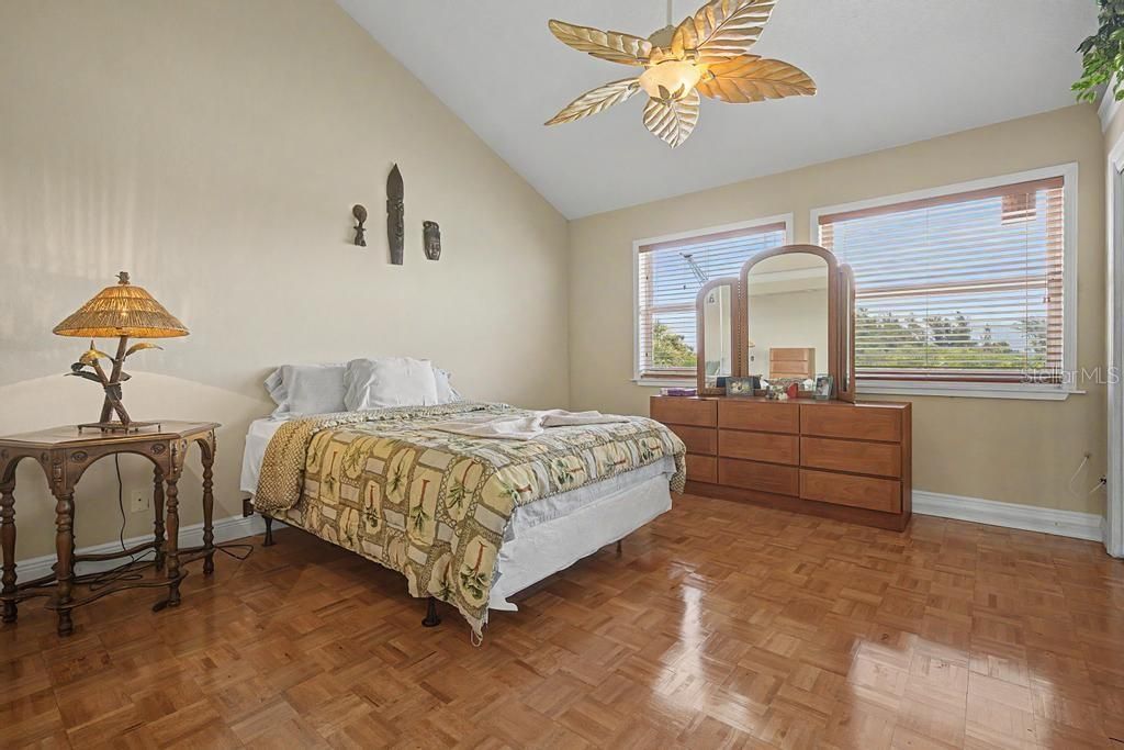 property-image-4