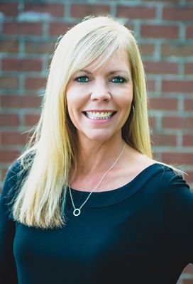 Tracy Hobbs