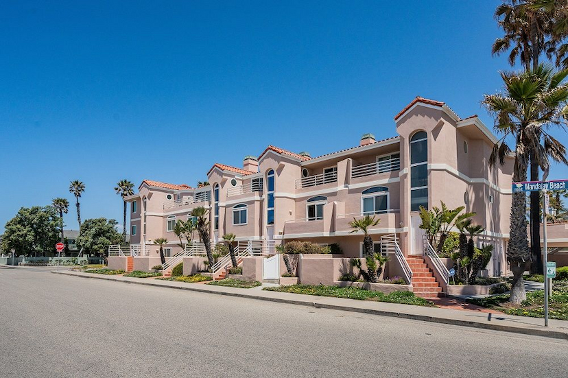 Ocean Views In Paradise!