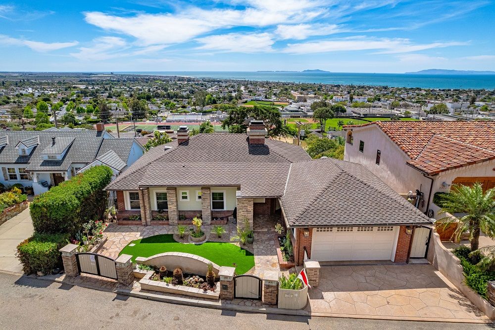 2346 Sunset Drive