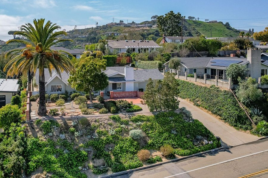 683 Colina Vista