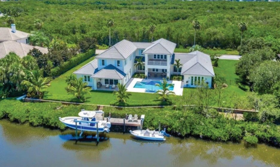 295 Estuary Drive