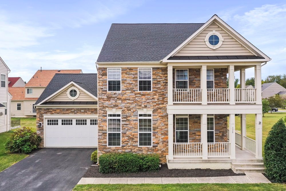 320 Hopkins Dr