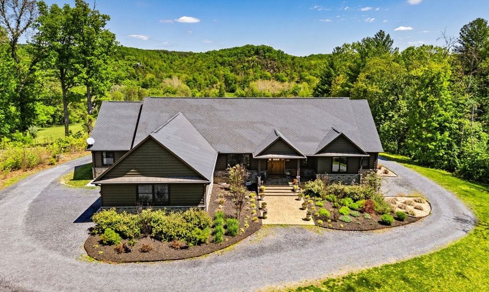 269 River Manor Drive