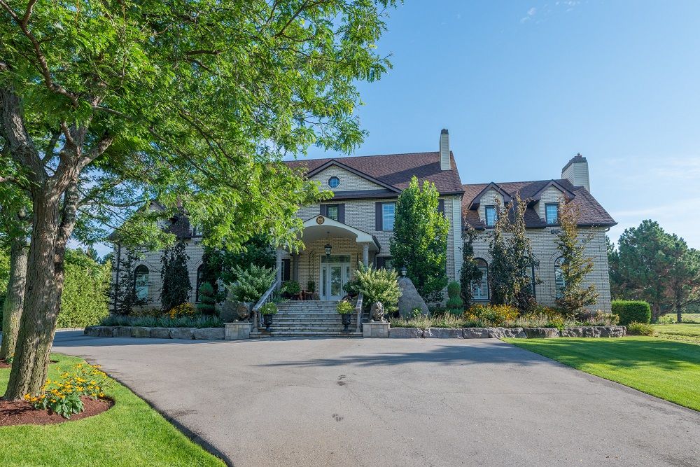 71 Mae Court