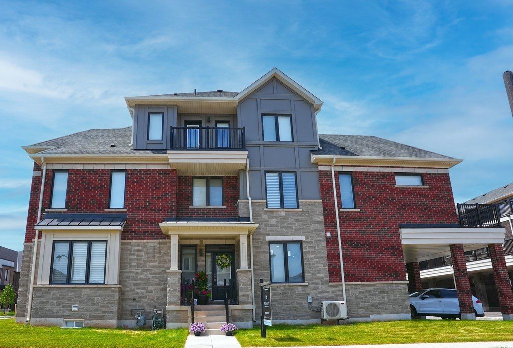 Caivan Executive Townhome