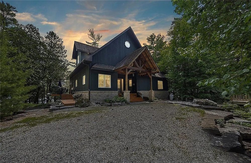 441B Maccomish Lane