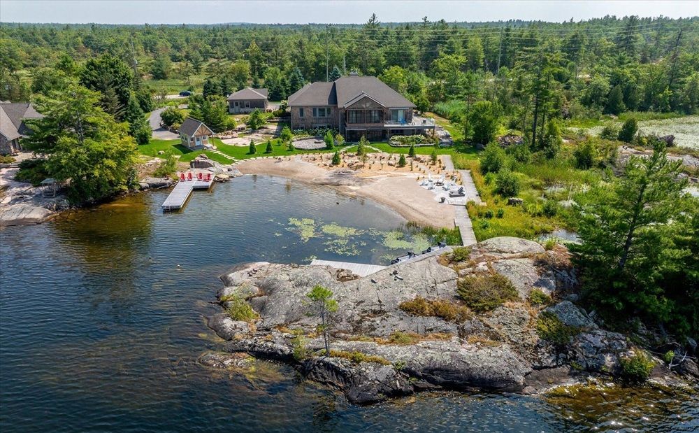 Stoney Lake Retreat