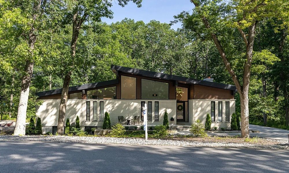 10107 Pinery Bluffs Road
