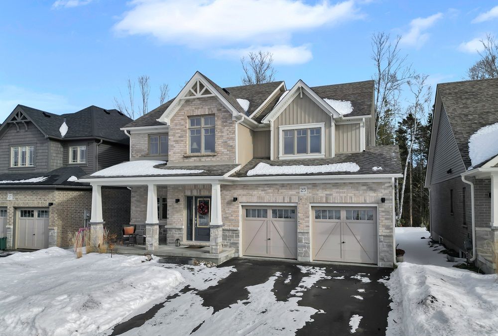 25 Eaglecrest Avenue