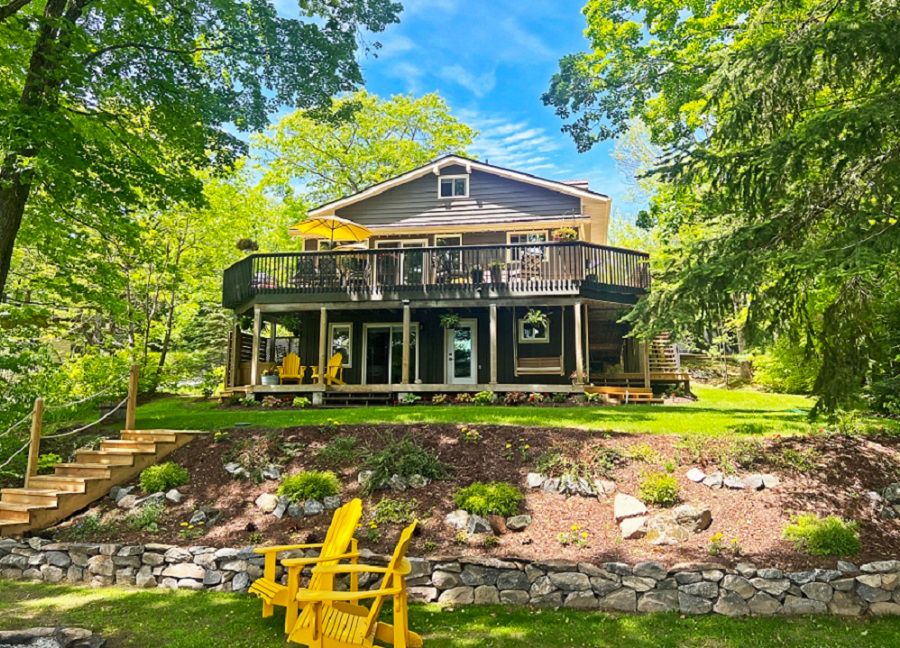 13 Peninsula Shores Rd E