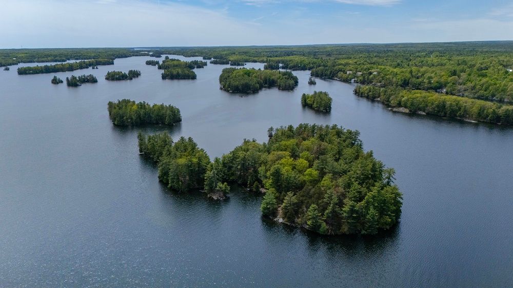 20800 Horseshoe Island