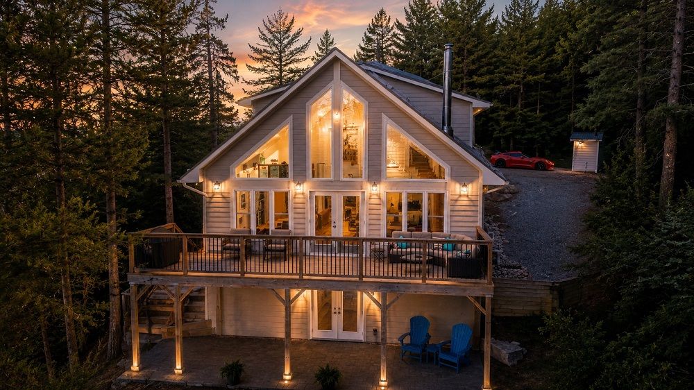 Chandos Lake Retreat