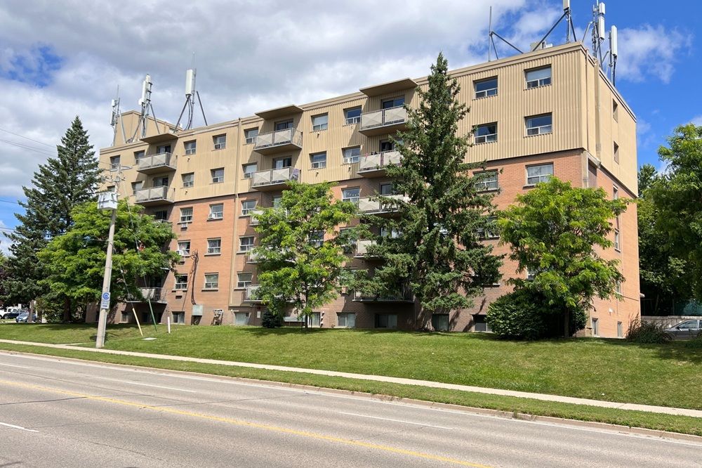 283 Fairway Road N Unit #503