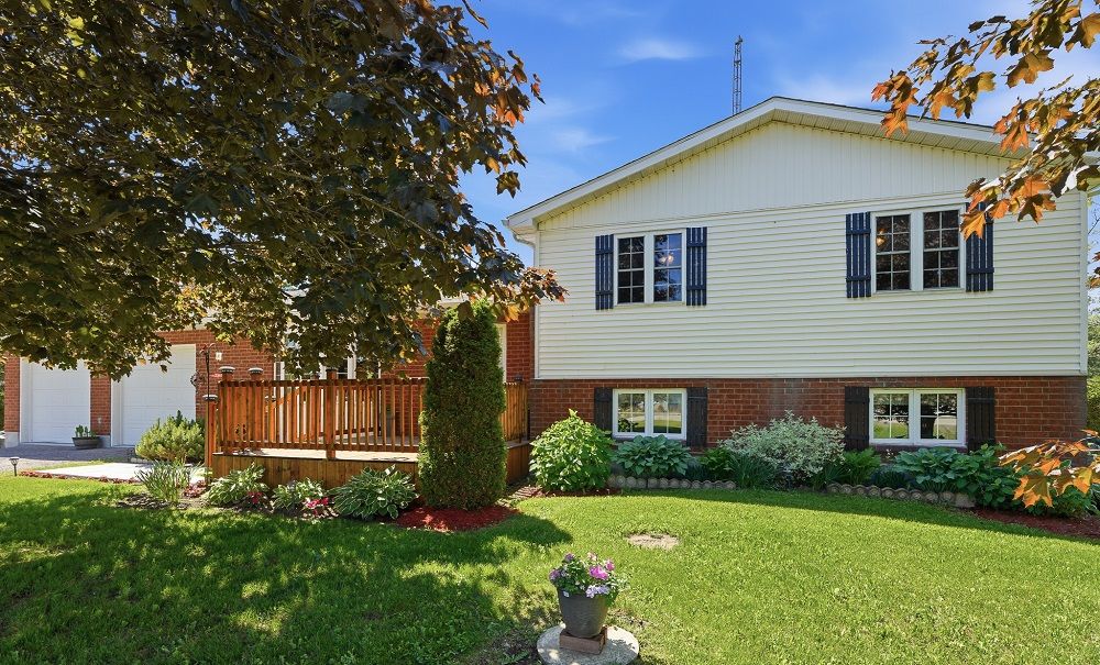 1051 Aberdeen Road W